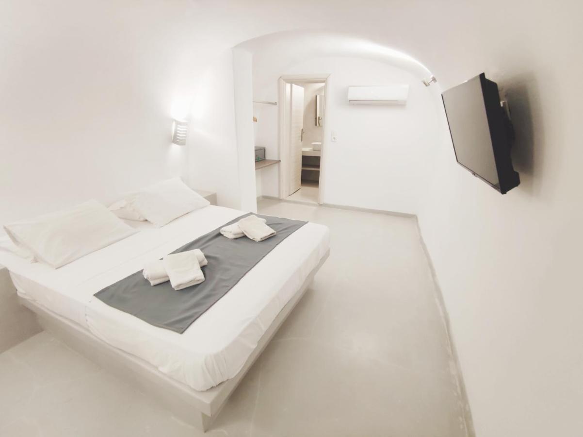 Fira Spirit Getaway 산토리니 외부 사진